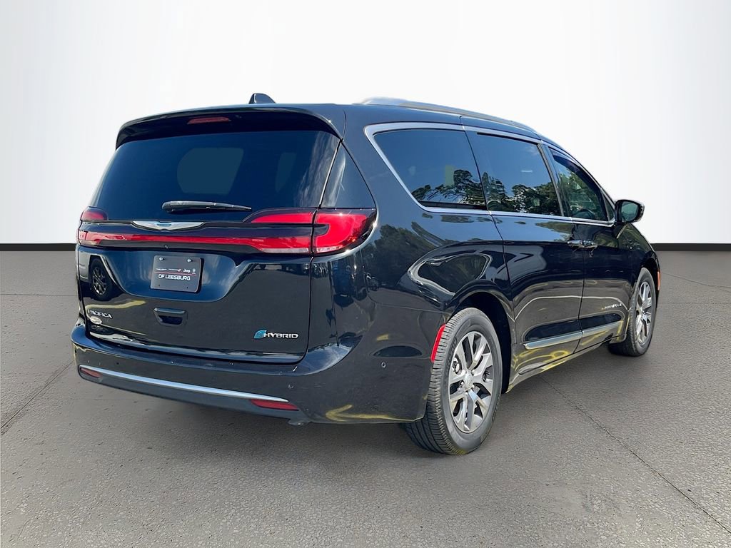 Used 2021 Chrysler Pacifica Pinnacle FWD image 7