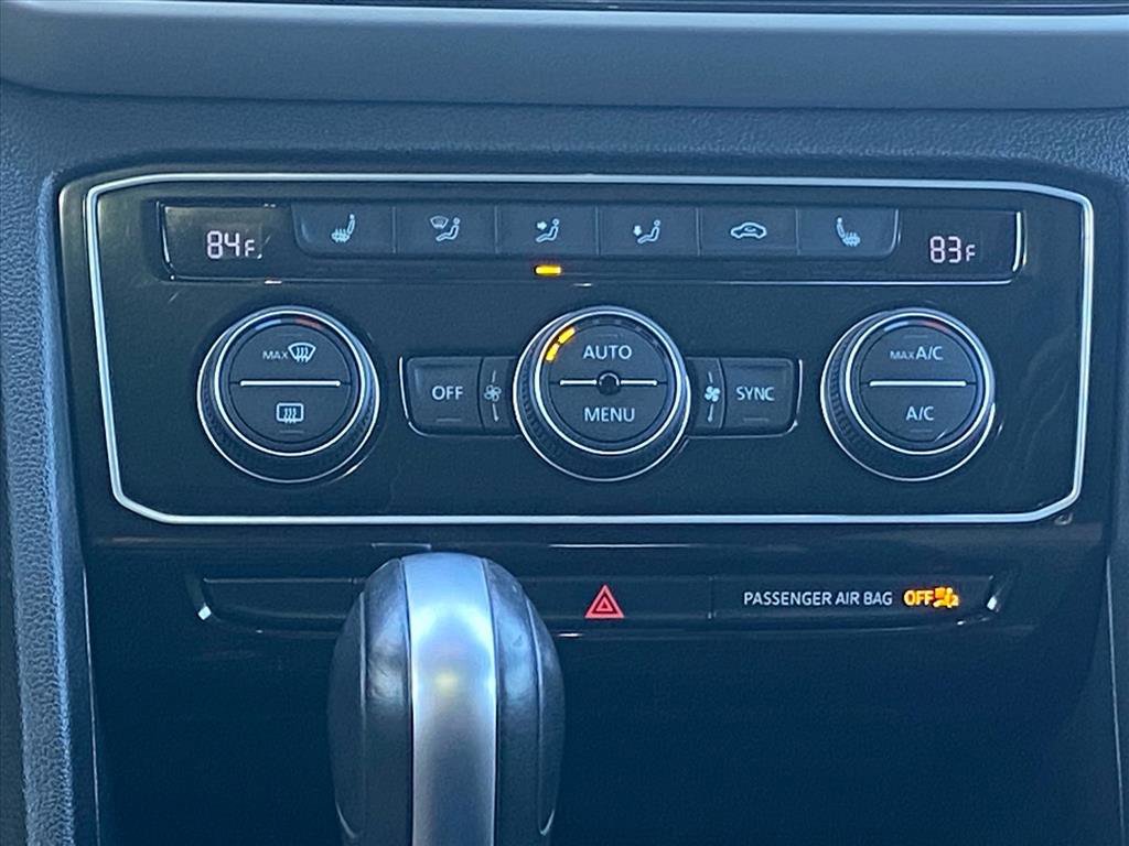 Certified 2023 Volkswagen Atlas Cross Sport SE w/ Panoramic Sunroof Package image 10