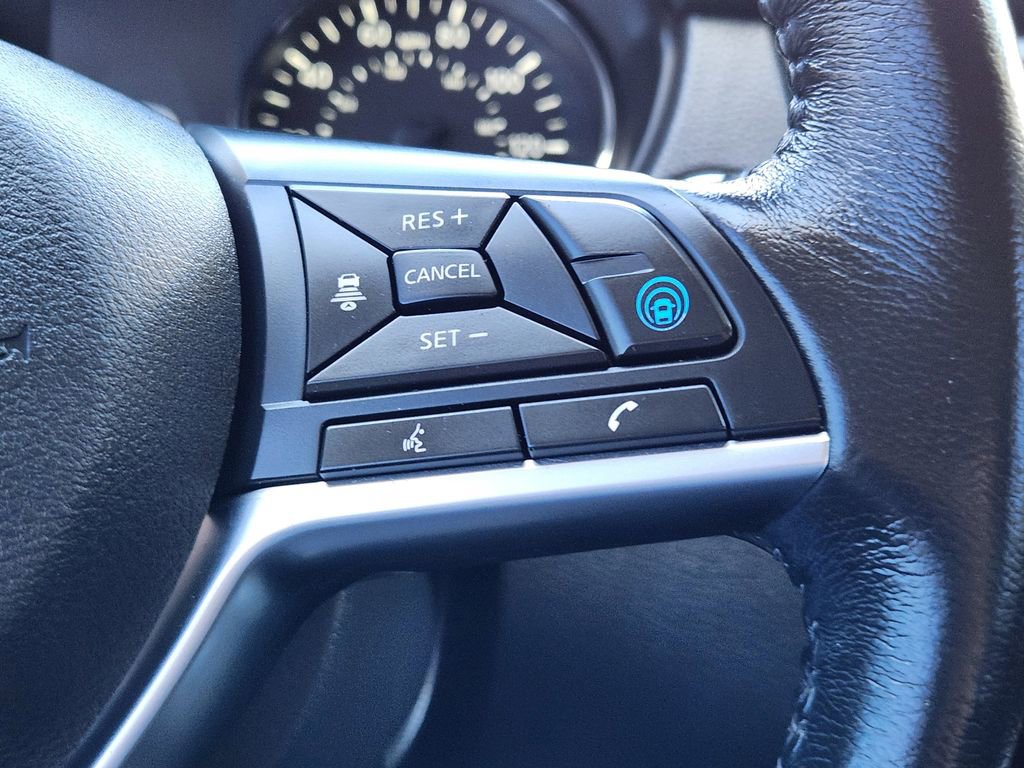 Used 2019 Nissan Rogue SV w/ Premium Package AWD/4WD image 22