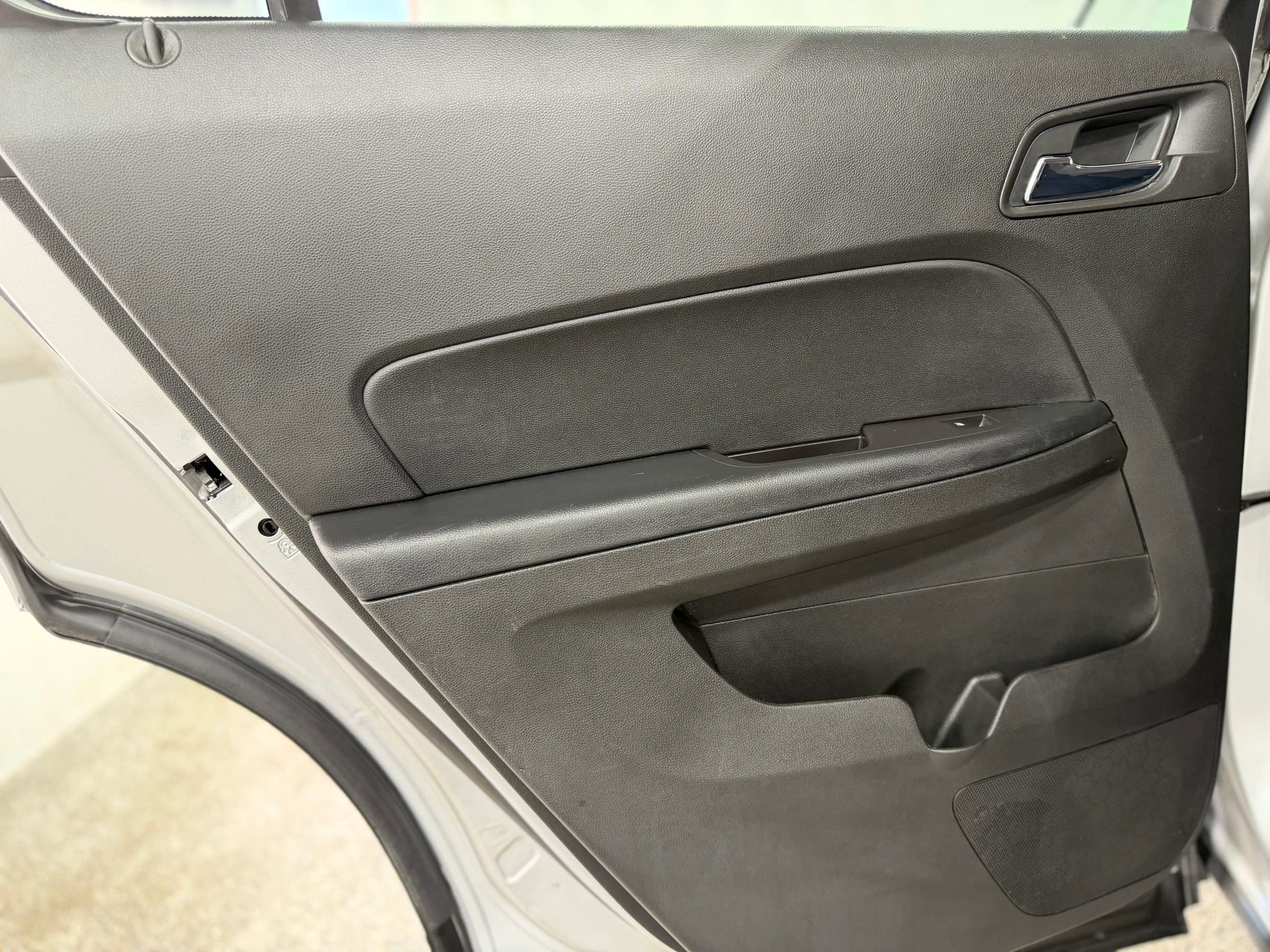 Used 2016 Chevrolet Equinox LT w/ Convenience Package image 34