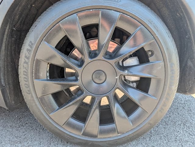 Used 2020 Tesla Model Y Long Range AWD/4WD image 9