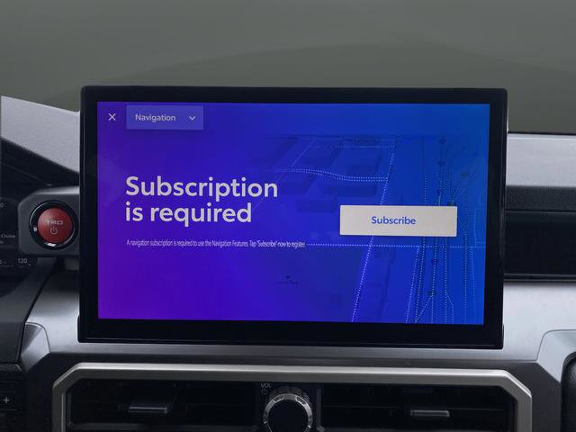 Used 2025 Toyota Tacoma TRD Sport w/ TRD Sport Upgrade Package image 10