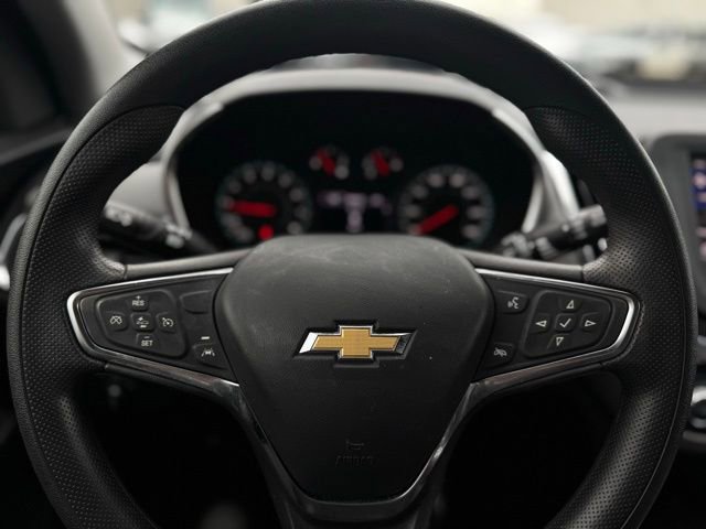 Used 2023 Chevrolet Equinox LS image 22