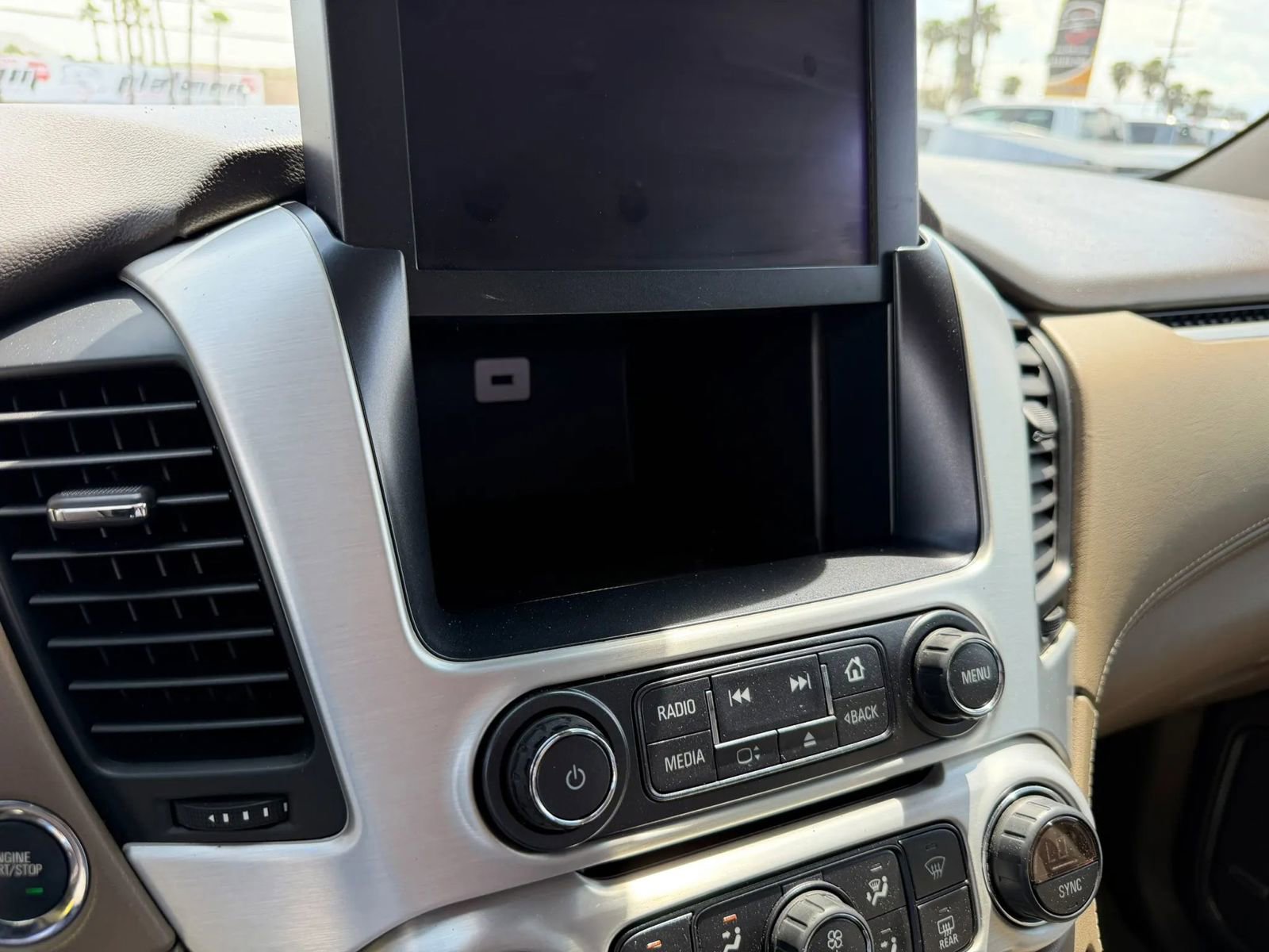 Used 2018 GMC Yukon XL SLT w/ Open Road Package image 28