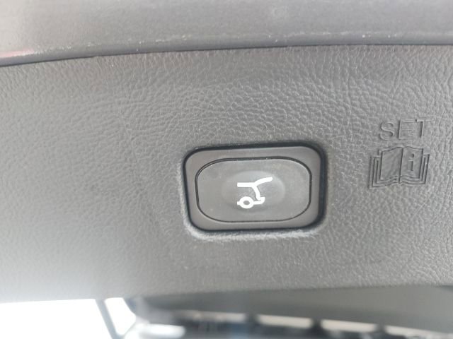 Used 2024 Ford Edge SEL w/ Convenience Package image 14