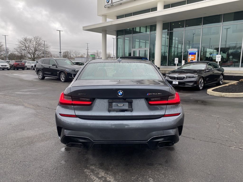 Used 2022 BMW M340i xDrive image 6