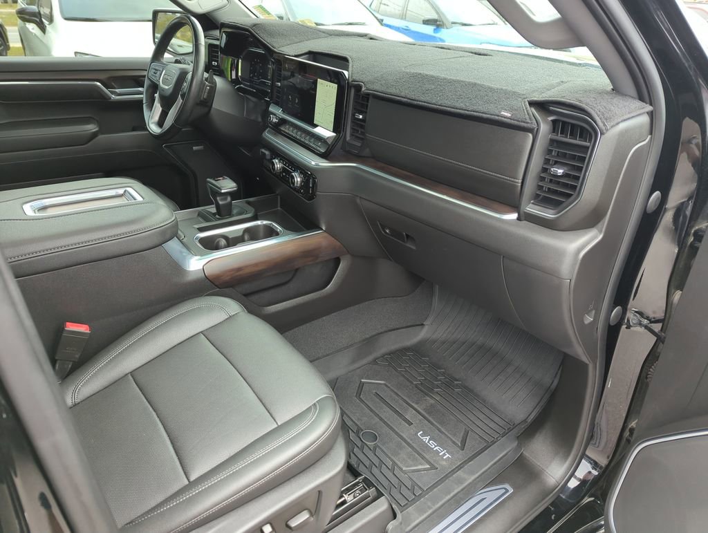 Used 2022 GMC Sierra 1500 SLT w/ SLT Premium Plus Package AWD/4WD image 35