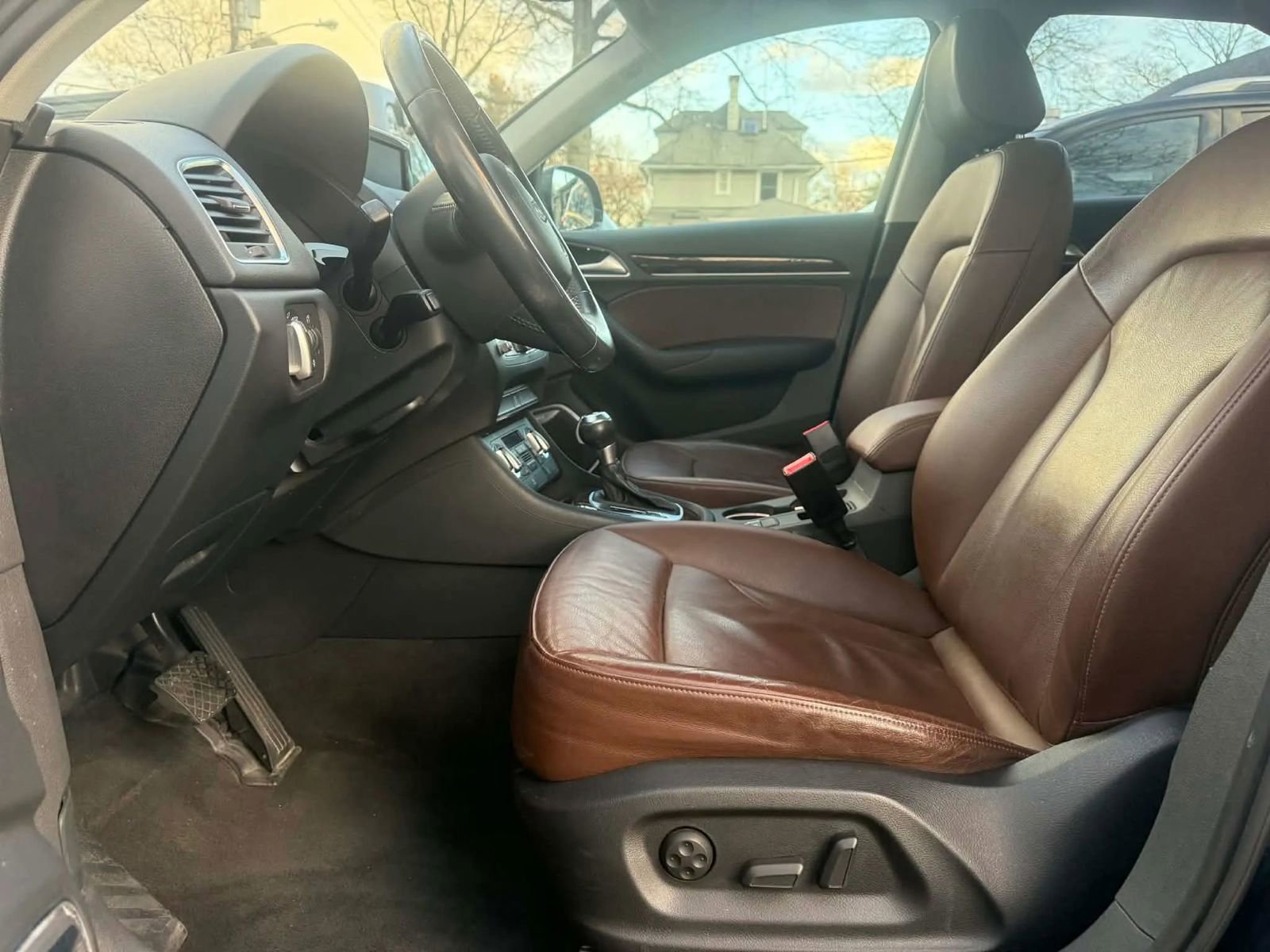 Used 2015 Audi Q3 2.0T Prestige w/ Prestige Package image 7