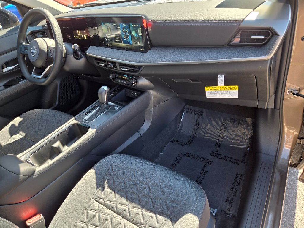New 2027 Nissan Kicks SV w/ SV Premium Package FWD image 23