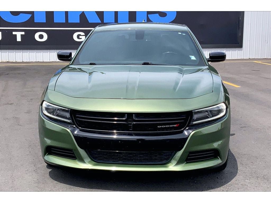 Used 2020 Dodge Charger SXT w/ Plus Group RWD image 3