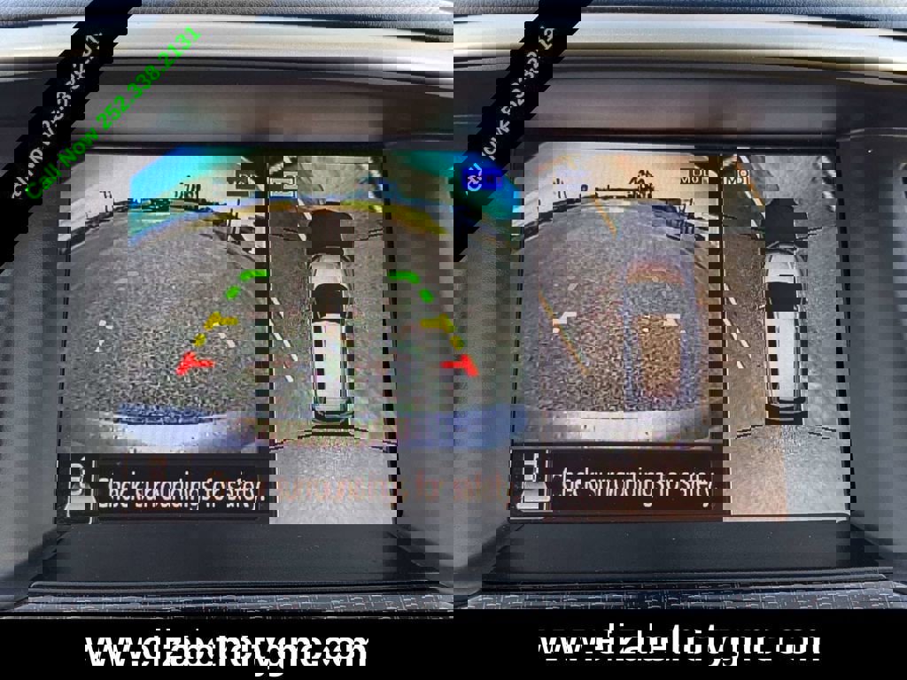 Used 2019 Nissan Pathfinder SL image 33