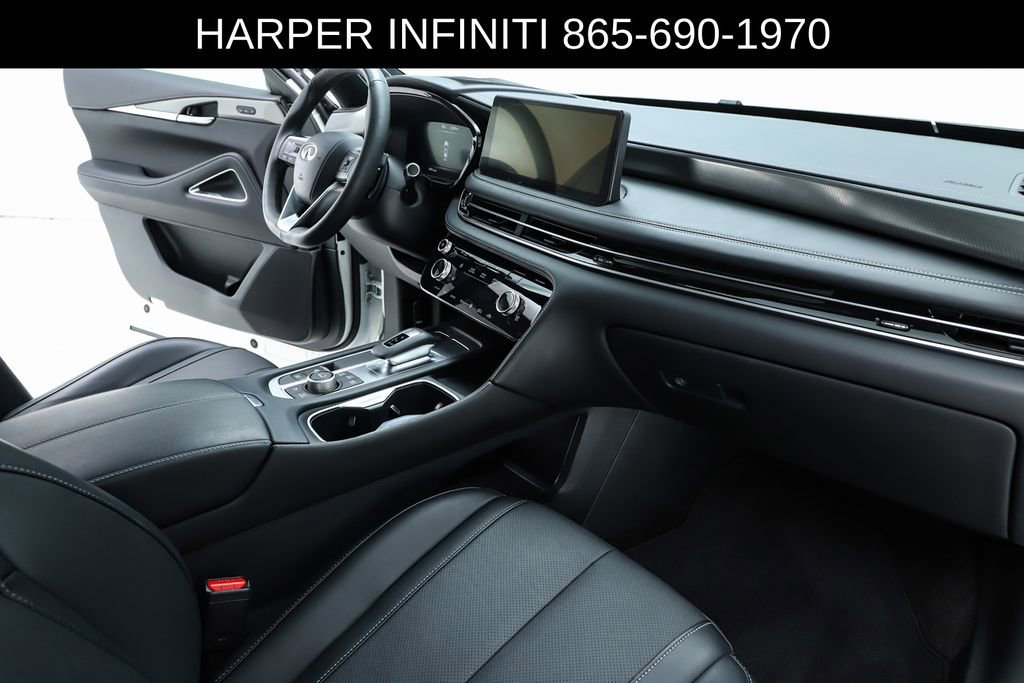 Used 2025 INFINITI QX60 Luxe w/ Black Edition image 35
