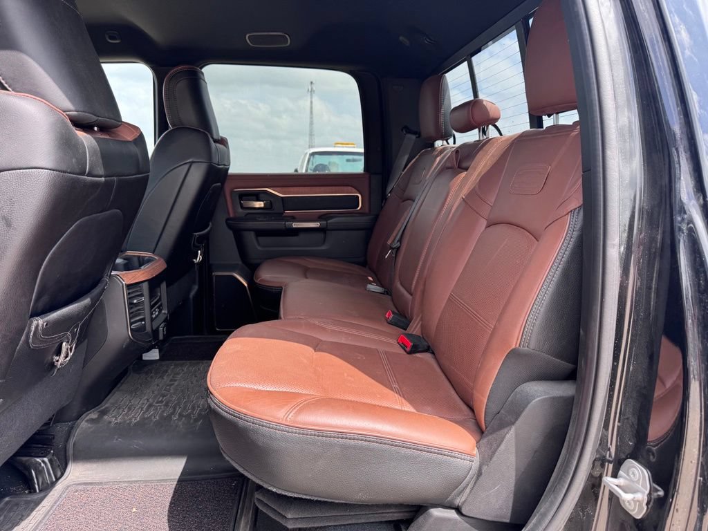 Used 2022 RAM 3500 Limited AWD/4WD image 12