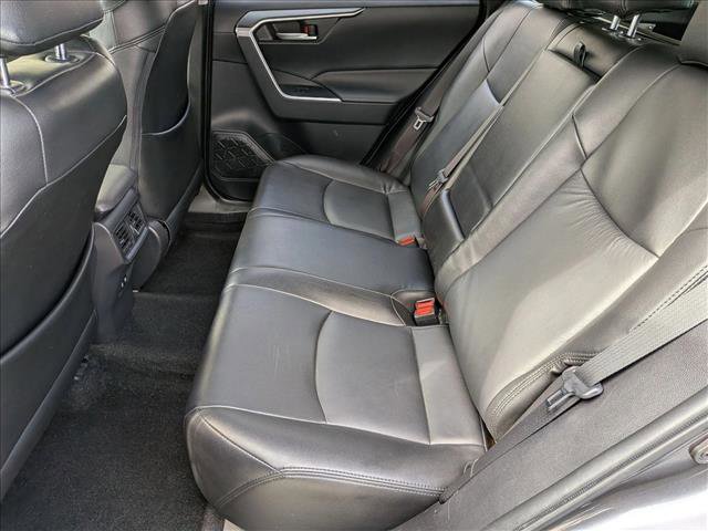 Used 2019 Toyota RAV4 XLE image 19