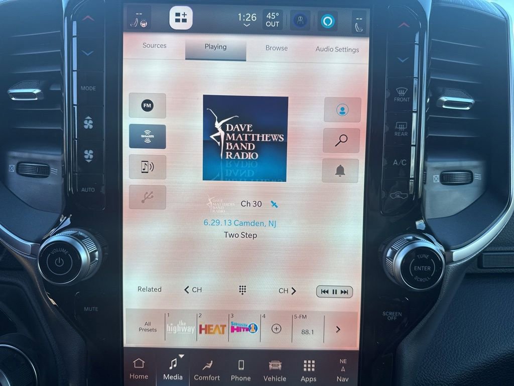 New 2026 RAM 1500 4x4 Crew Cab image 19