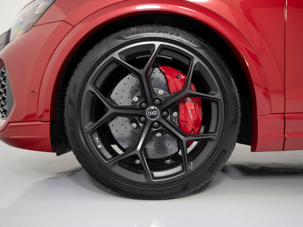 Used 2025 Audi RS Q8 performance AWD/4WD image 9