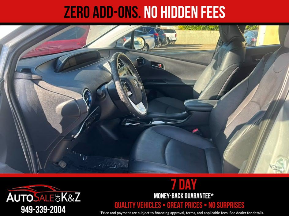Used 2016 Toyota Prius Three Touring FWD image 7