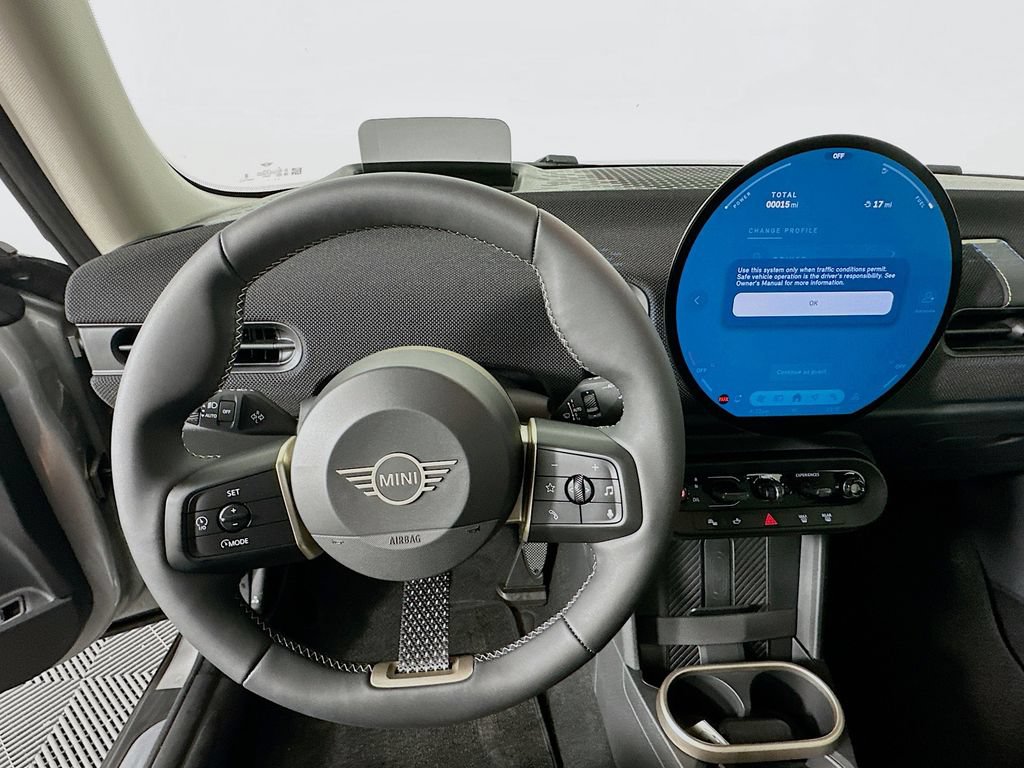 Certified 2025 MINI Cooper 2-Door Hardtop FWD image 10