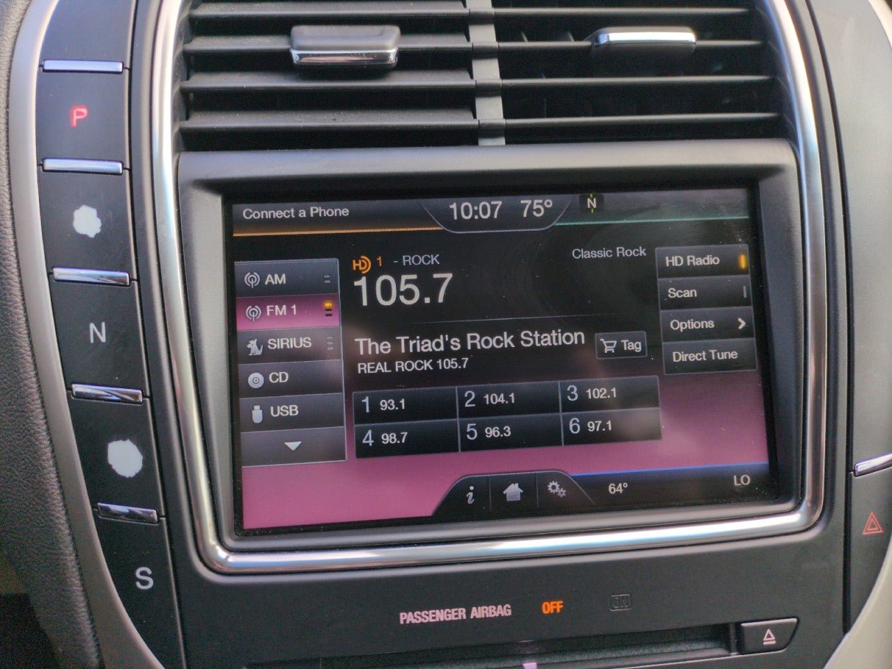 Used 2016 Lincoln MKX Select w/ Select Plus Package AWD/4WD image 18