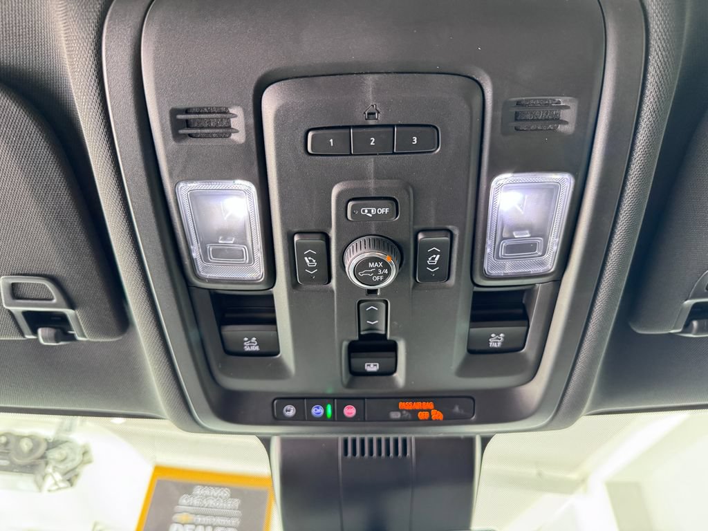 Certified 2024 Chevrolet Tahoe High Country AWD/4WD image 22