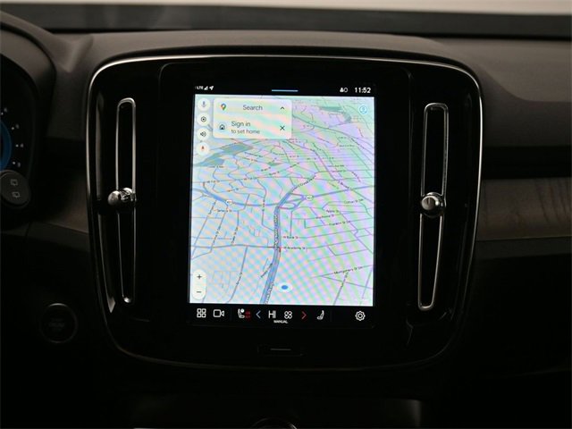 Used 2024 Volvo XC40 B5 Plus w/ Climate Package image 14