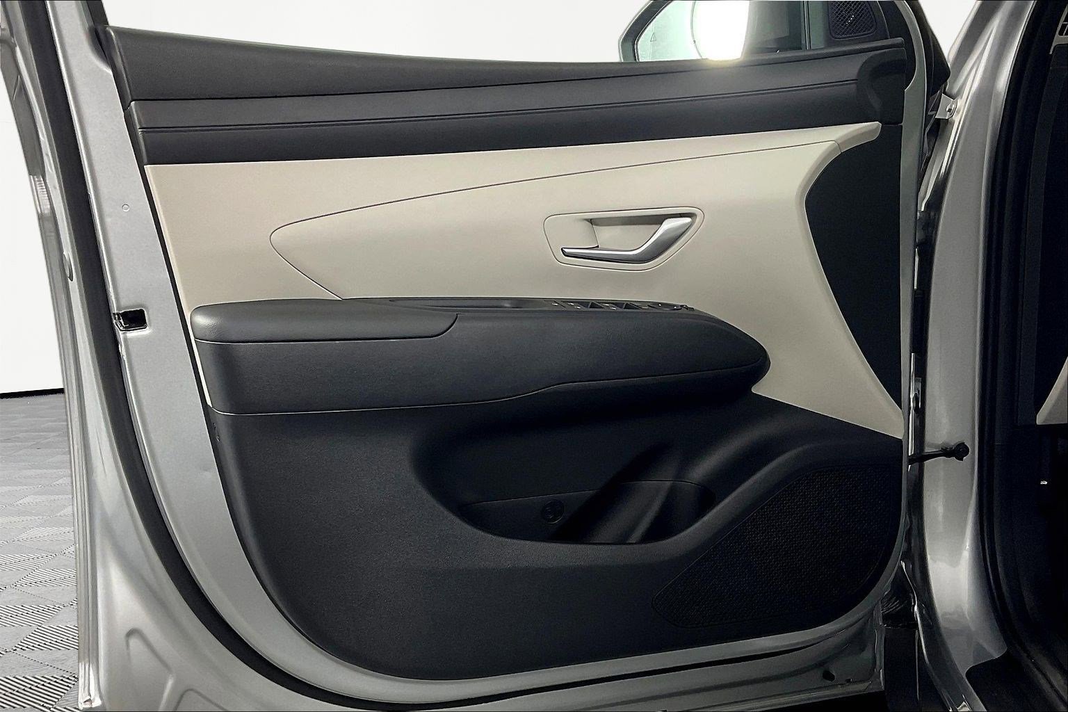 Certified 2025 Hyundai Tucson SEL image 19