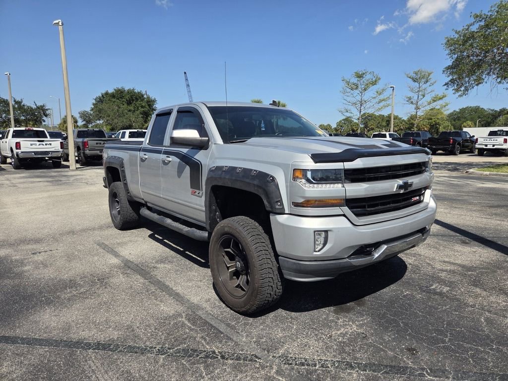 Used 2017 Chevrolet Silverado 1500 LT w/ Rally 2 Edition AWD/4WD image 2