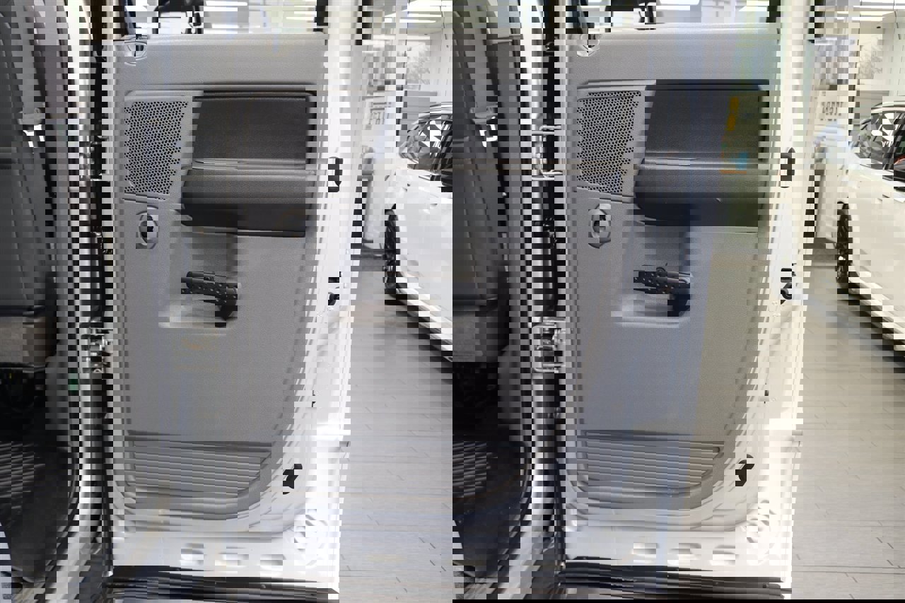 Used 2008 Dodge Ram 3500 Truck Laramie w/ Trailer Tow Group AWD/4WD image 65