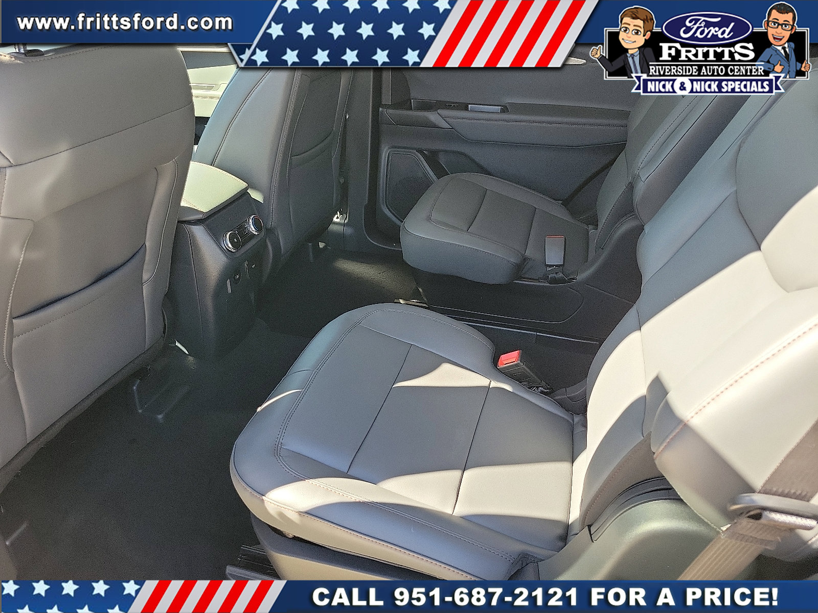 New 2026 Ford Explorer Active w/ Active Comfort Package image 15