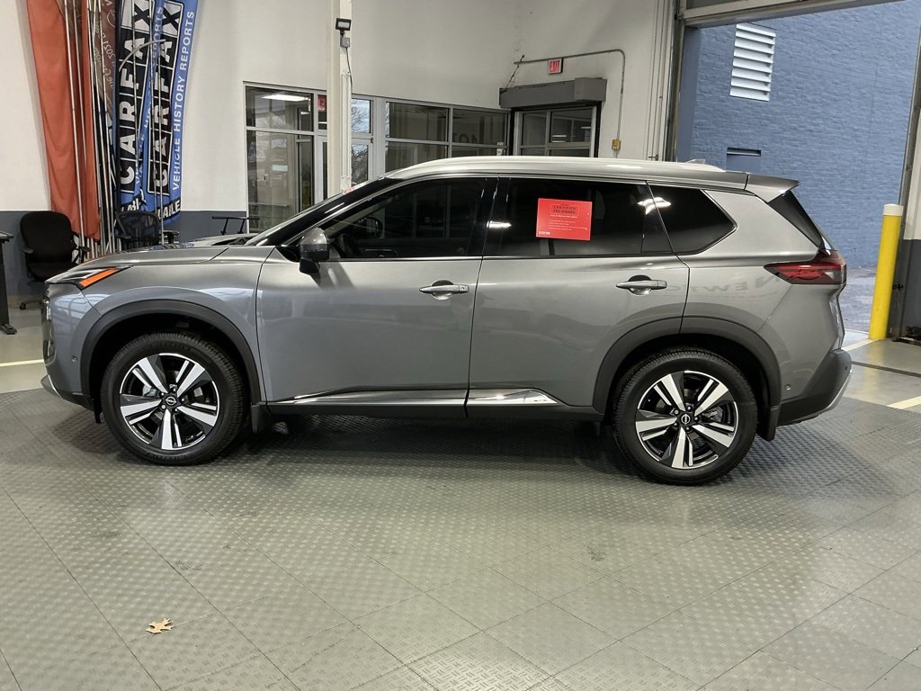 Used 2023 Nissan Rogue Platinum w/ Platinum Premium Package image 38