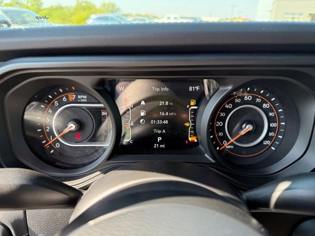 New 2025 Jeep Gladiator Rubicon image 16
