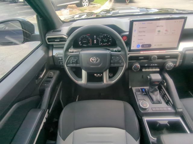 Used 2025 Toyota Tacoma TRD Sport RWD image 17