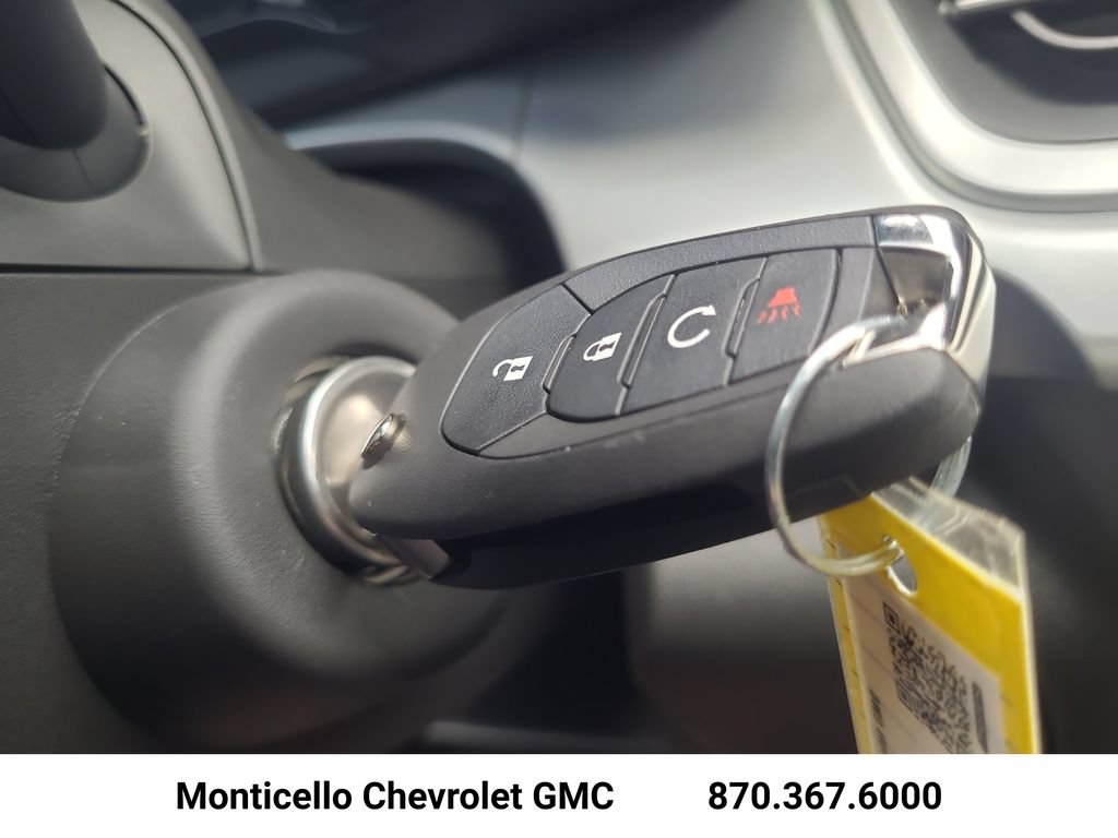 New 2026 Chevrolet Trax LS w/ LS Convenience Package FWD image 18