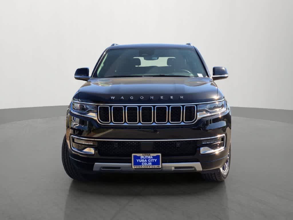Used 2024 Jeep Wagoneer Series II AWD/4WD image 2