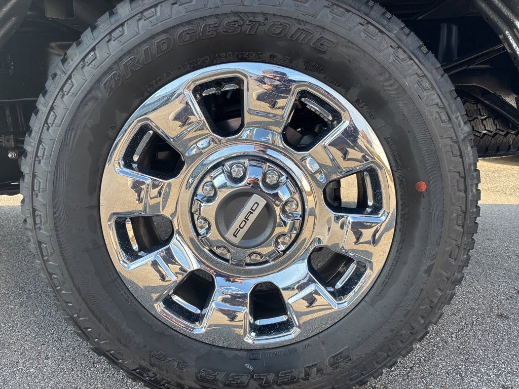 New 2025 Ford F250 Lariat w/ Chrome Package image 5