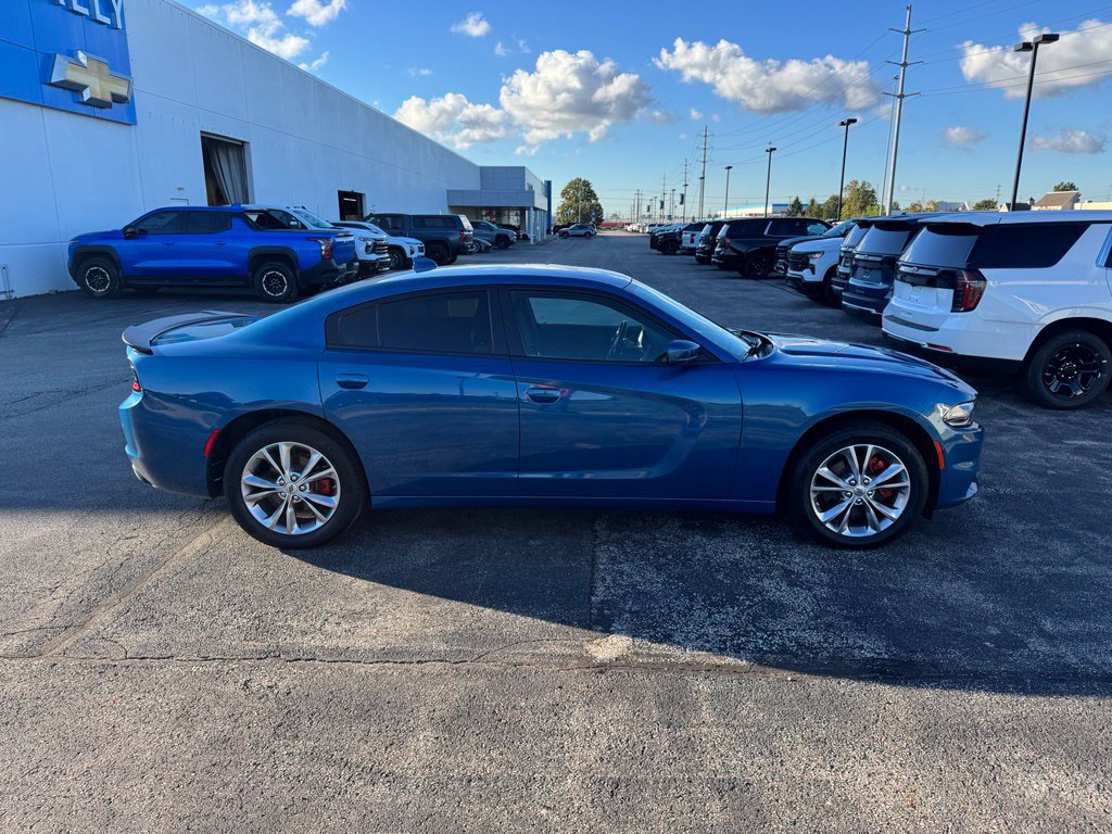 Used 2022 Dodge Charger SXT w/ Cold Weather Package AWD/4WD image 8