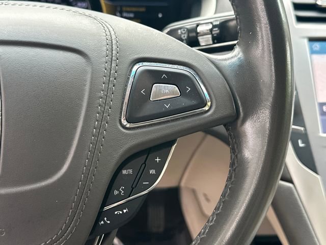 Used 2019 Lincoln MKZ Reserve FWD image 28