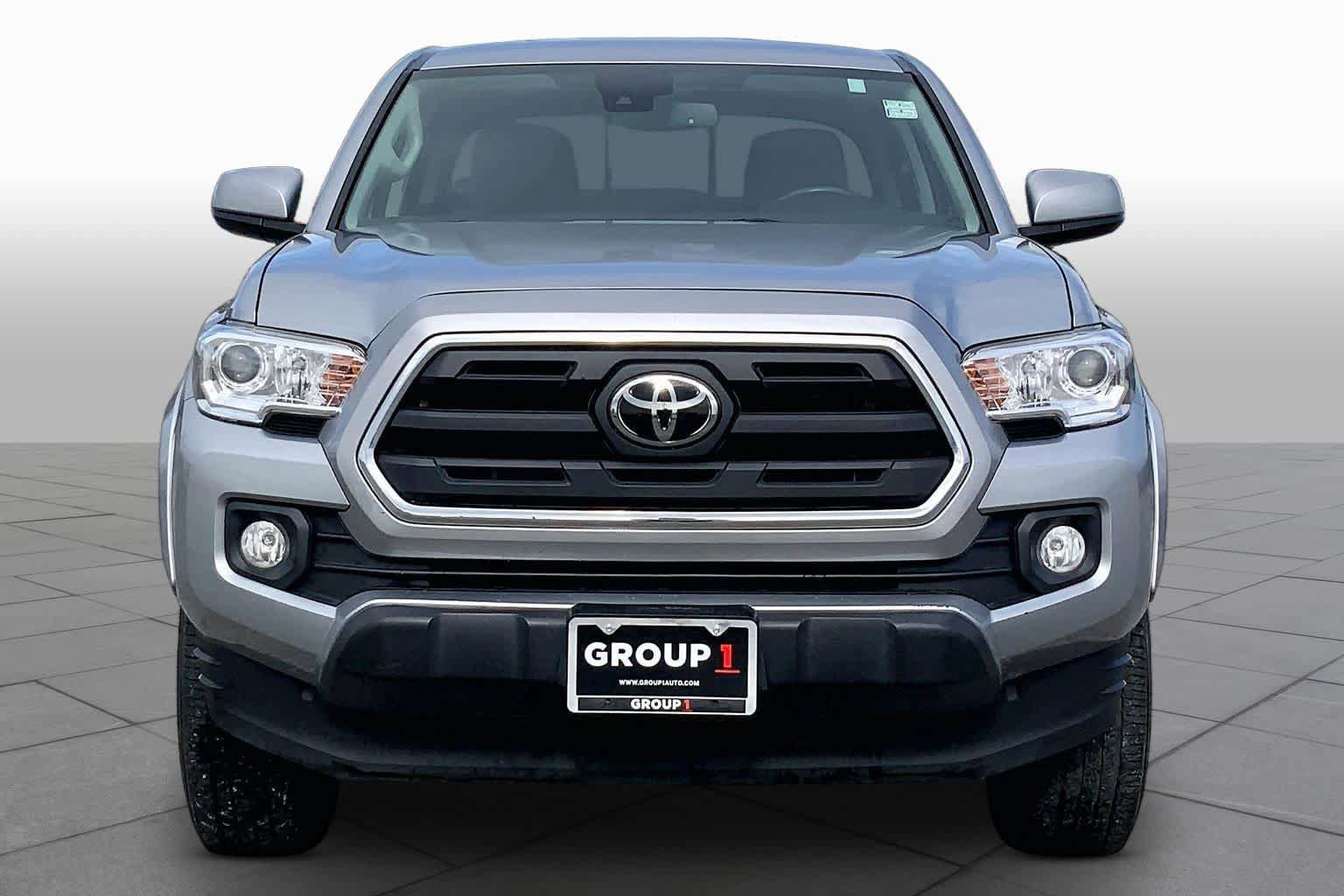 Used 2019 Toyota Tacoma SR5 RWD image 4