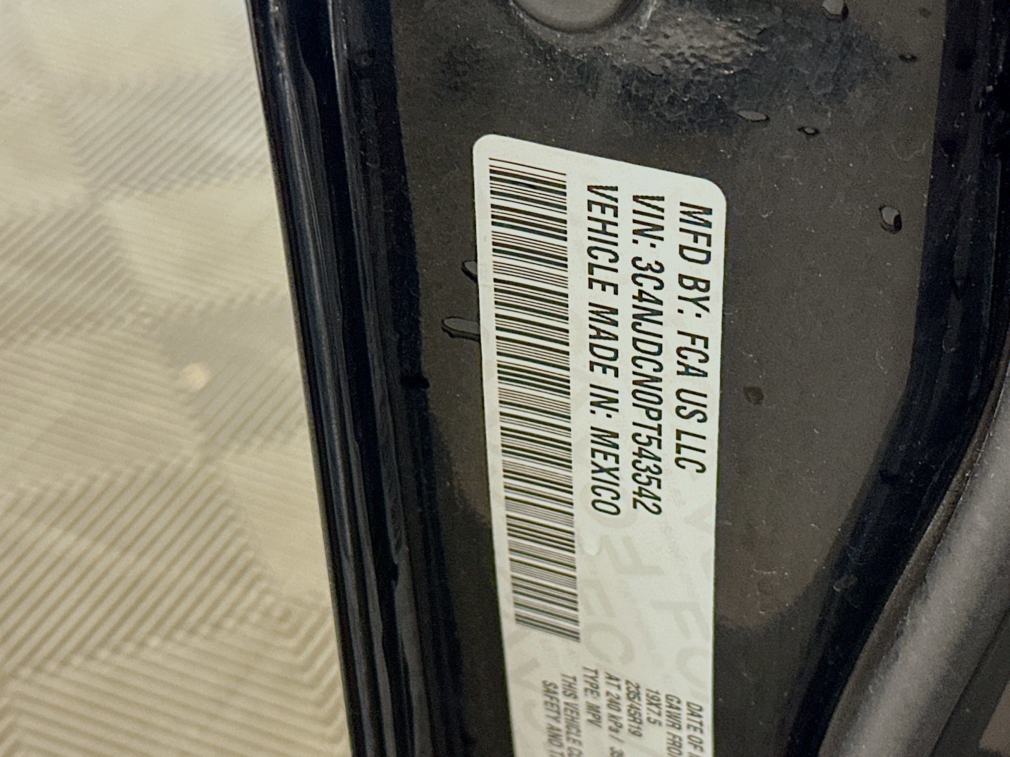 Used 2023 Jeep Compass Limited image 12