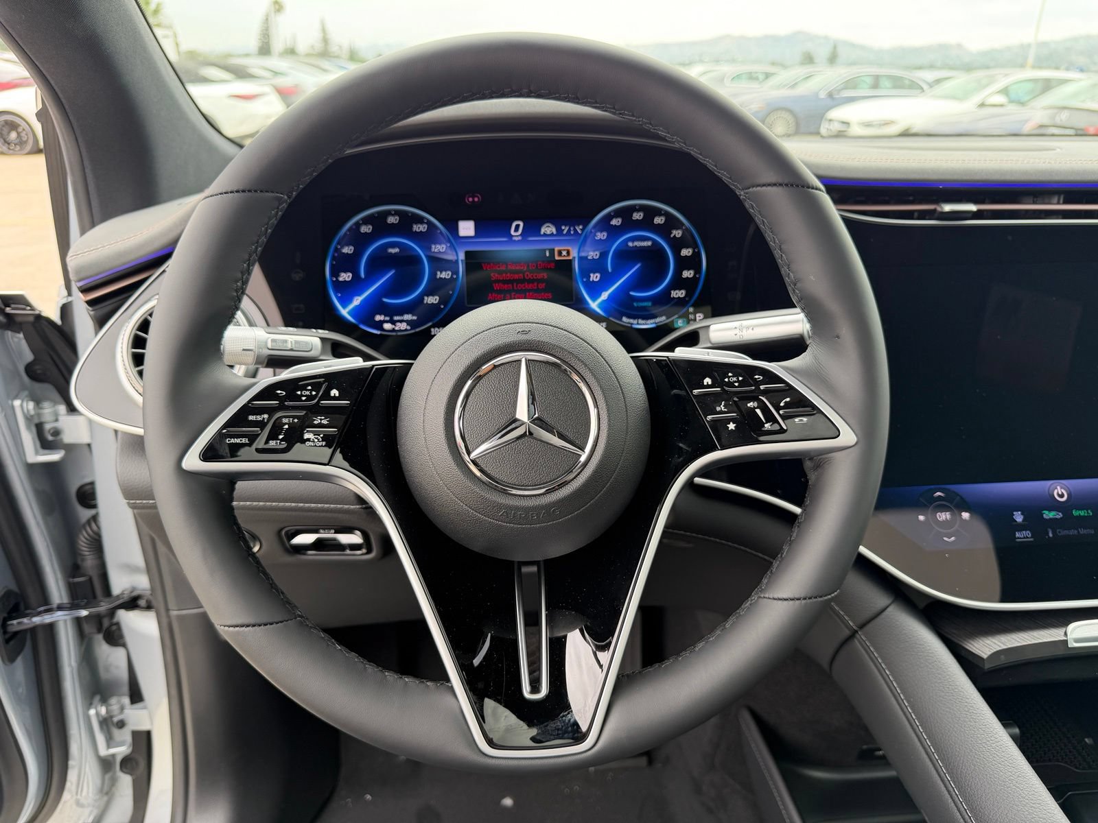 New 2026 Mercedes-Benz EQS 550 4MATIC SUV image 21