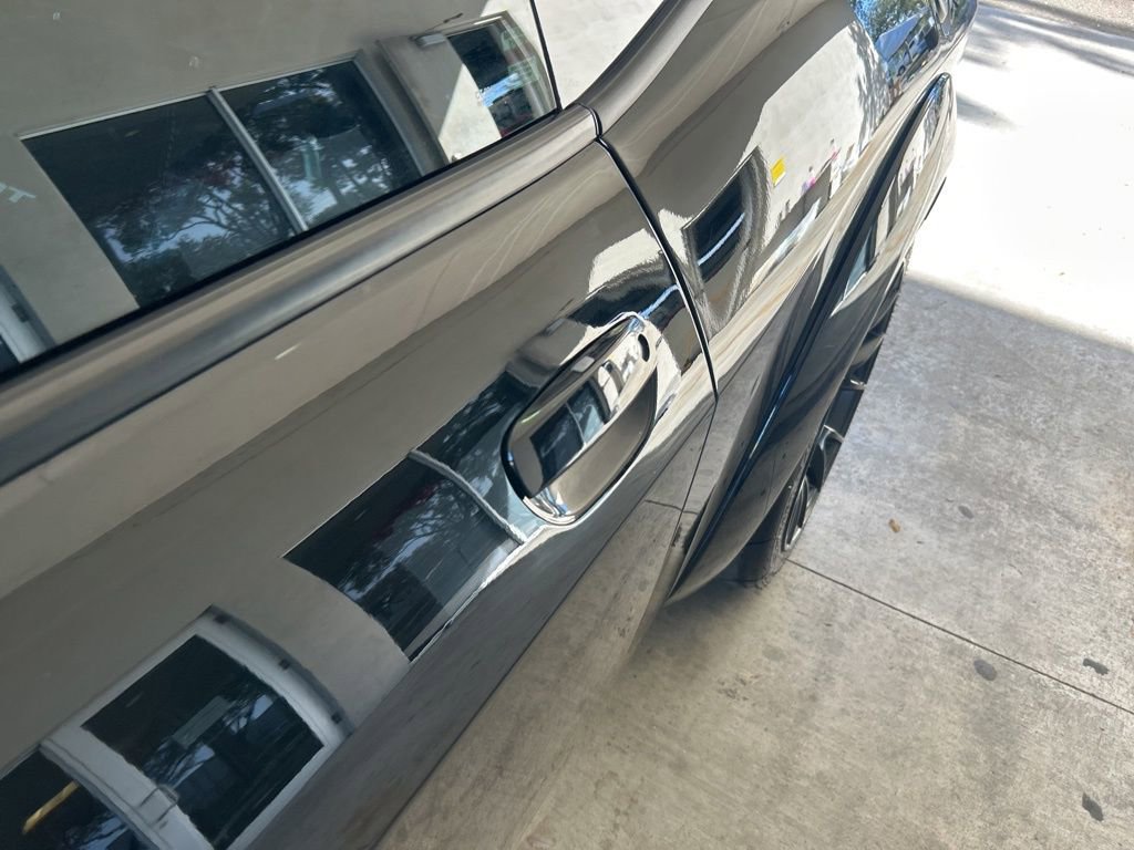 Used 2015 Dodge Challenger SRT Hellcat image 17