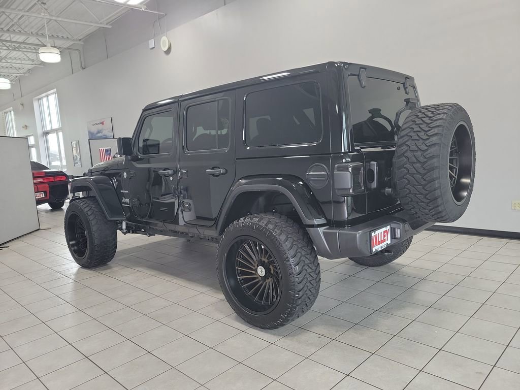 Used 2024 Jeep Wrangler Sahara w/ Safety Group image 5