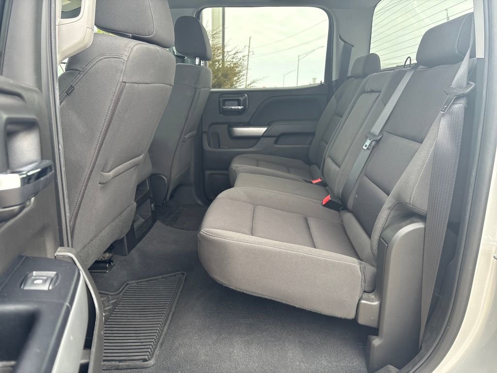 Used 2018 Chevrolet Silverado 1500 LT w/ All Star Edition image 29