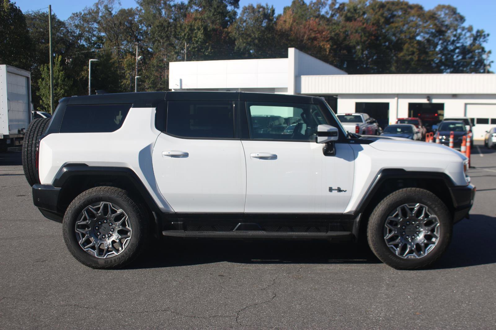 New 2025 GMC Hummer EV 3X image 8