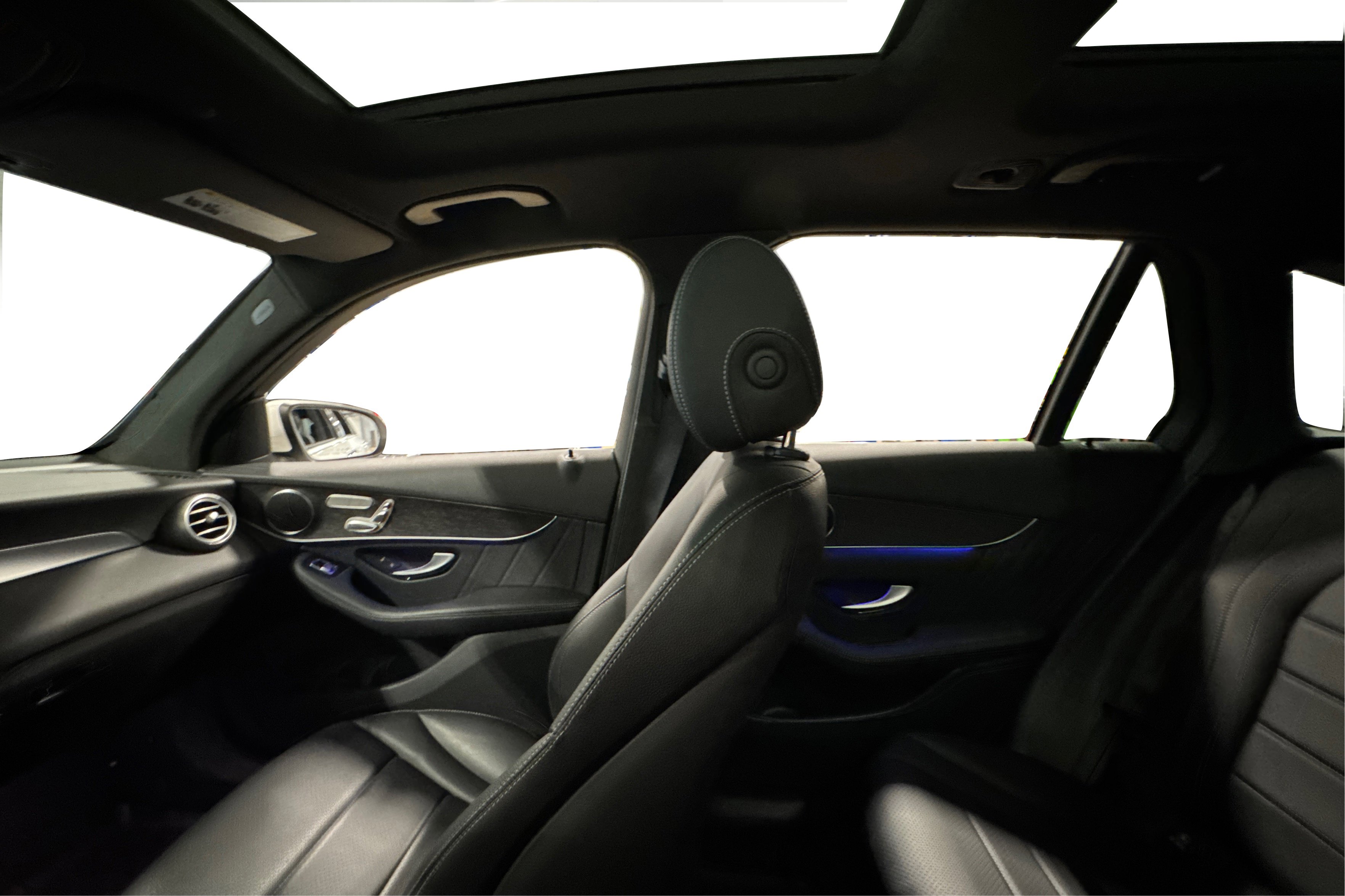 Used 2022 Mercedes-Benz GLC 300 4MATIC image 40