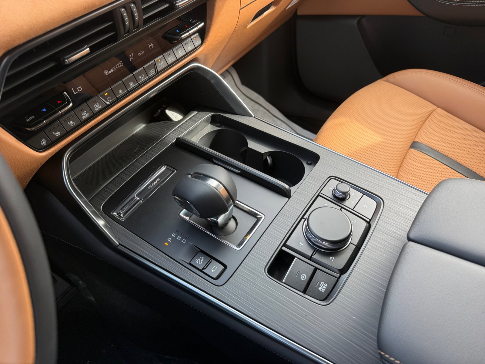 New 2026 MAZDA CX-70 3.3 Turbo S w/ Premium Plus image 11