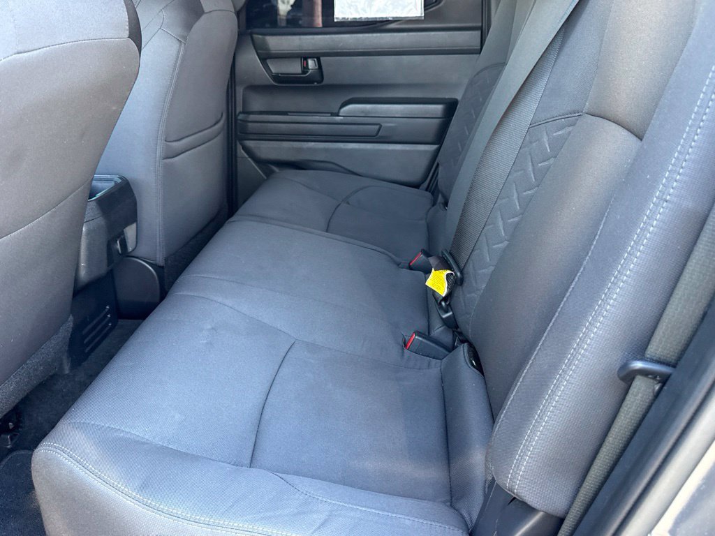 Certified 2025 Toyota Tacoma SR5 AWD/4WD image 30
