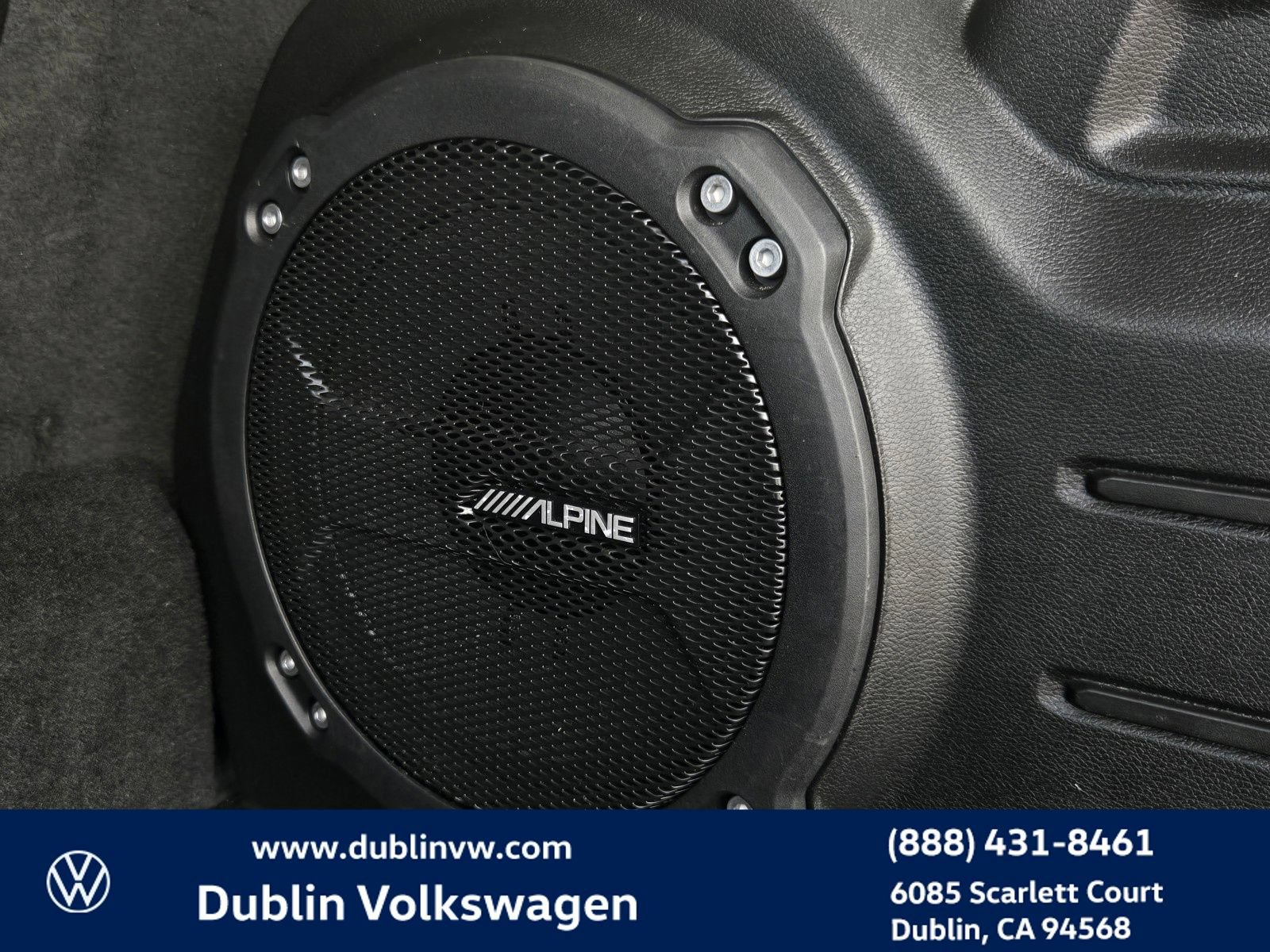 Used 2023 Jeep Wrangler Unlimited Rubicon 4xe w/ Cold Weather Group AWD/4WD image 30