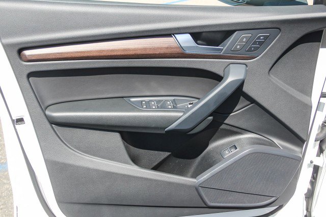 Certified 2023 Audi Q5 2.0T Premium image 18