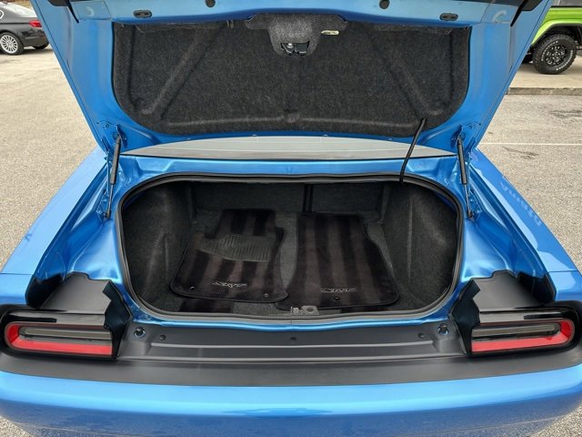 Used 2016 Dodge Challenger SRT Hellcat image 10